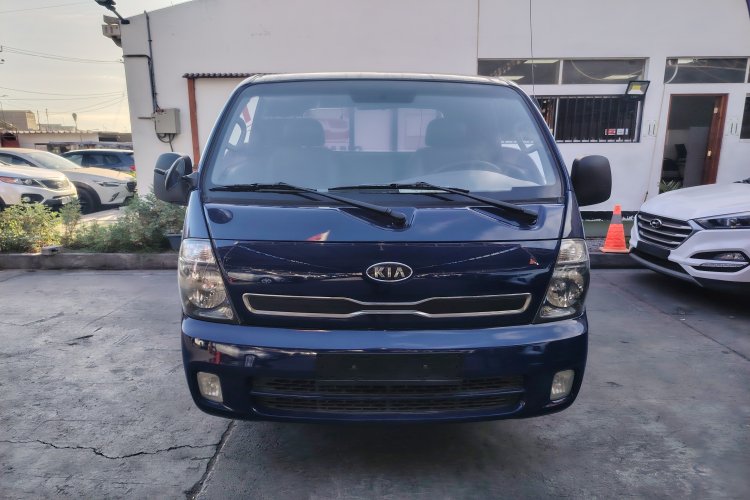 KIA BONGO