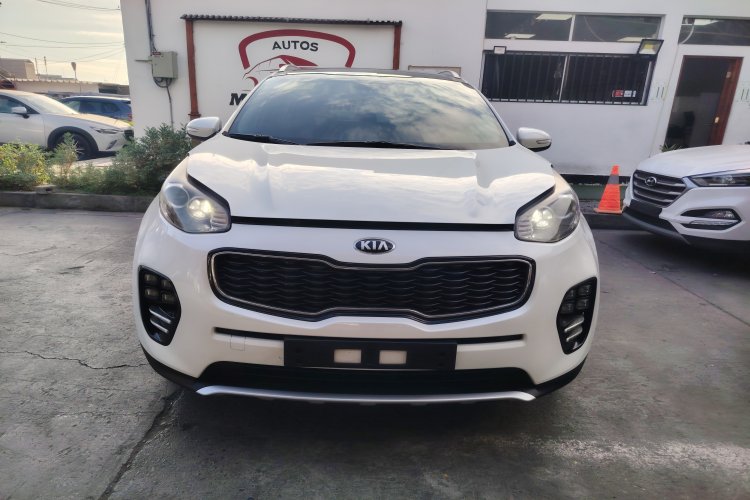 KIA SPORTAGE